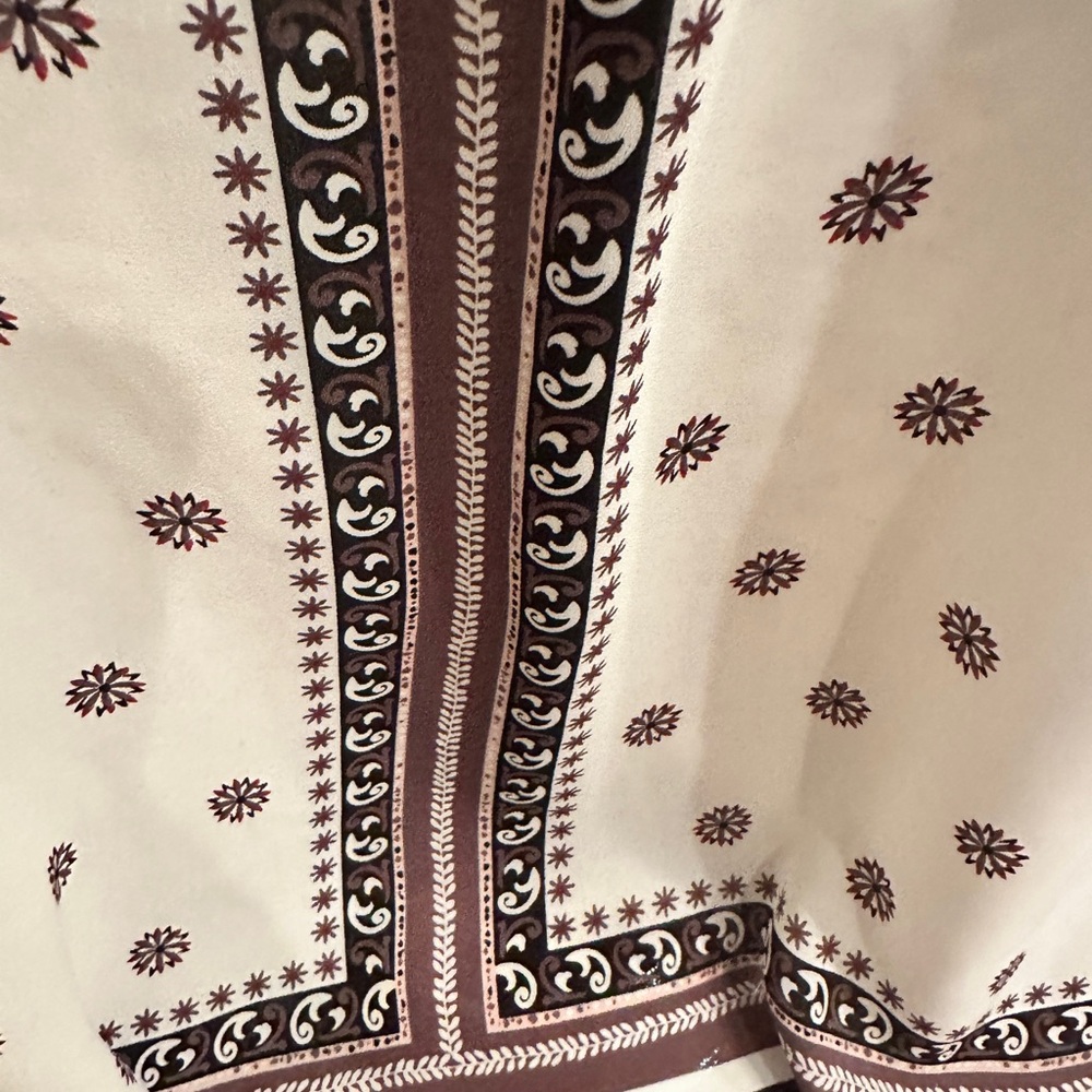 Maurice’s Sz XL White Bohemian Print Short Sleeve Blouse - Picture 4 of 6